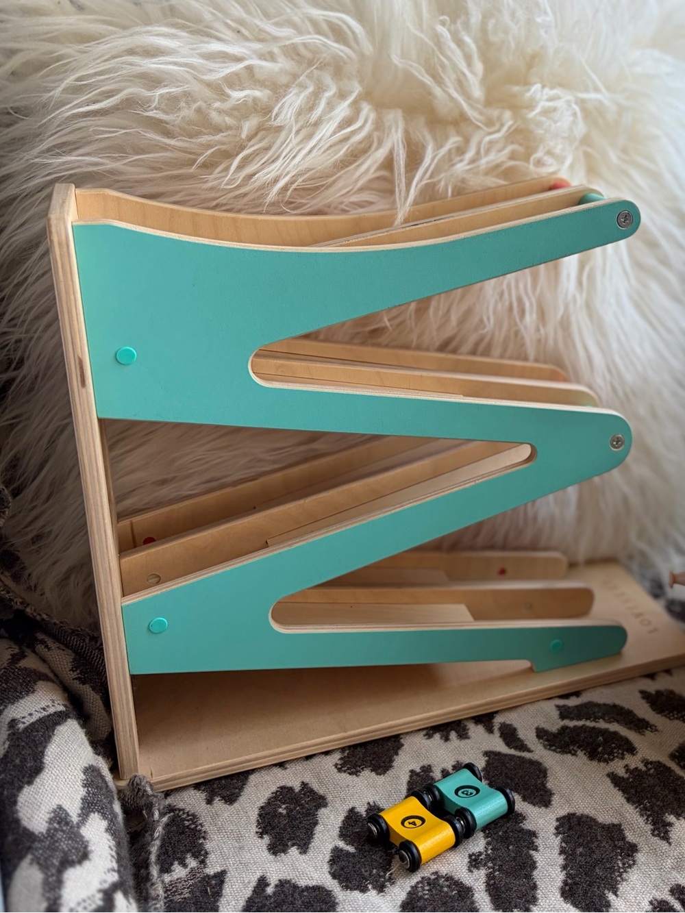 Wooden Zig-Zag Car Ramp Racer - Coral